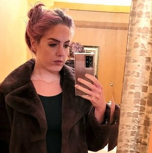 Meet your Posher, Faith